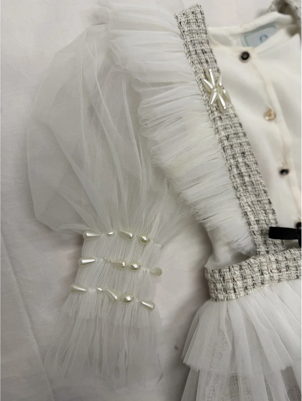 Petite Maison Kids White Tulle and Tweed Dress with Pearl Details and Black Bow